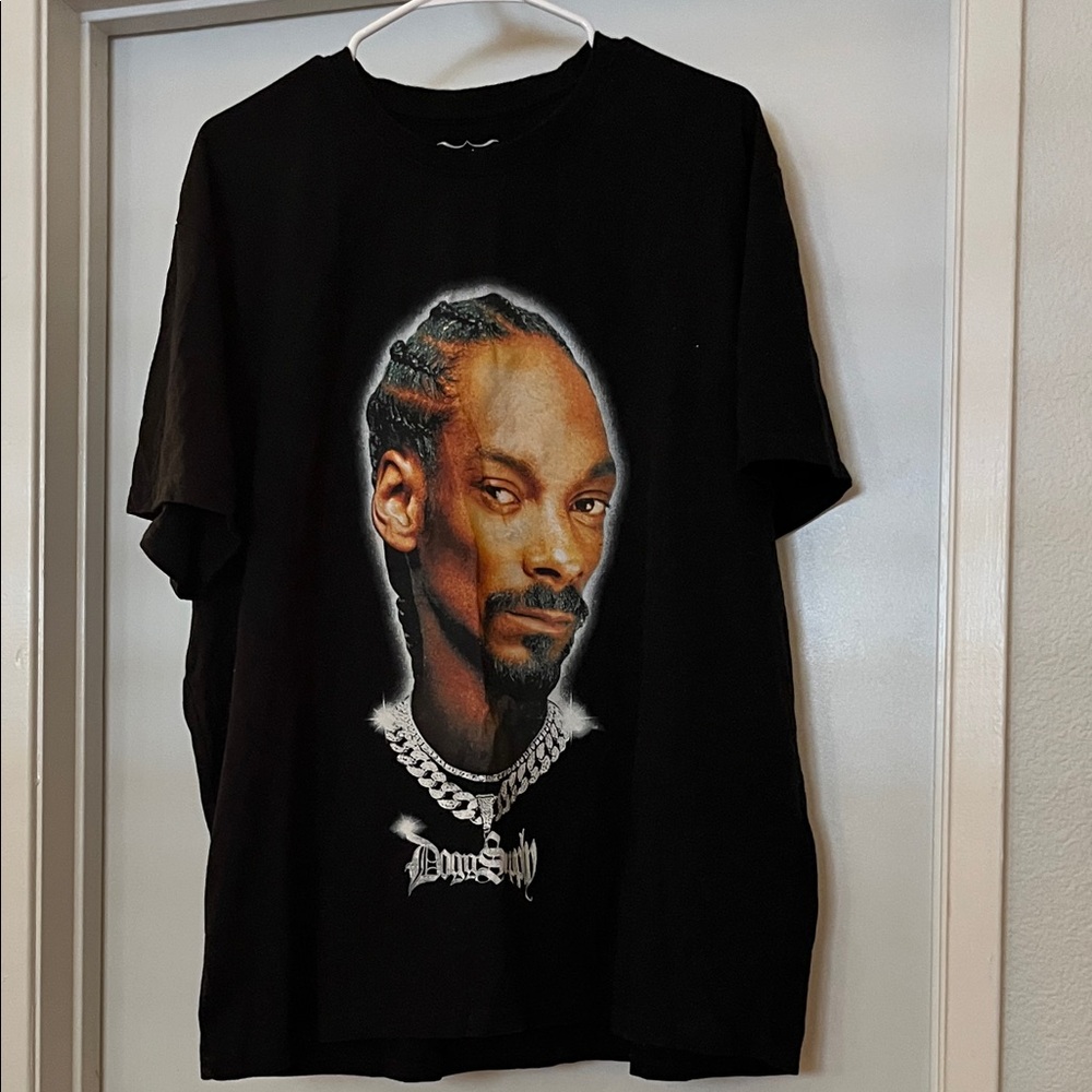 Men's Black Graphic Crew Neck Tee with Portrait Print